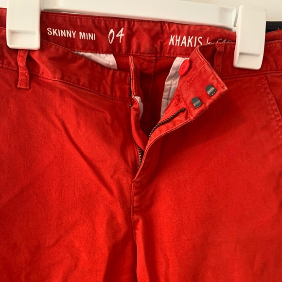 Red khakis - Picture 2 of 3